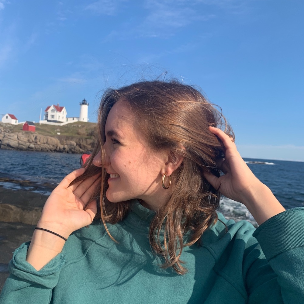 Meet your Posher, Emma